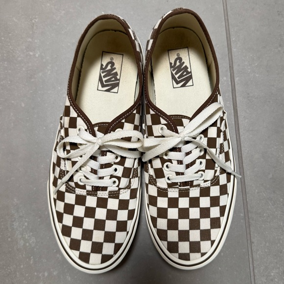 Vans Authentic Checkerboard Shoe. Brown / White - Picture 3 of 6